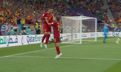 «Πάρτι» για την Ισπανία, 3-0 με πέναλτι του Φεράν Τόρες