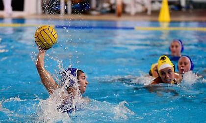 Άνετα την ΑΕΚ η Γλυφάδα