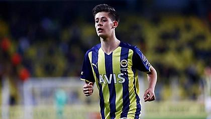 Νάπολι και Τότεναμ «κοντράρονται» για το παιδί-θαύμα της Φενέρμπαχτσε