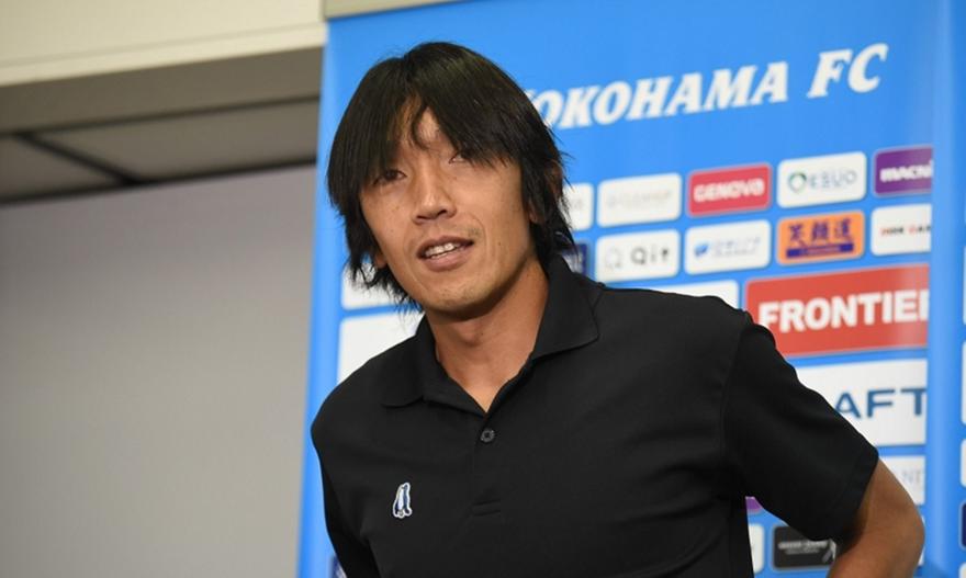 Αρχίζει προπονητική στην Γιοκοχάμα FC ο Νακαμούρα
