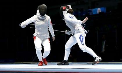 «Διασταύρωση» ξιφών σε πέντε πόλεις το σαββατοκύριακο