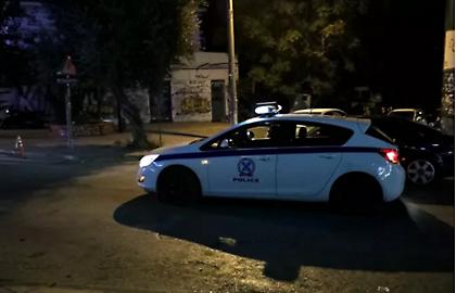 Πυροβολισμοί τα ξημερώματα στο Μενίδι - Ένας τραυματίας