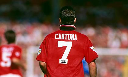 Κλωτσιά στα μαύρα χρόνια της Γιουνάιτεντ: Η «Βασιλεία» του Καντονά στο Μάντσεστερ