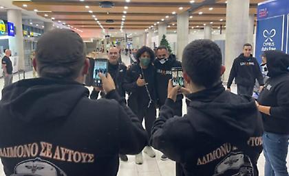Έφτασε στην Κύπρο ο ΠΑΟΚ και αποθεώθηκε από τον κόσμο του