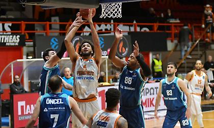 Υπέκυψε στην Τουρκ Τέλεκομ ο Προμηθέας, στο «αντίο» του Γιατρά