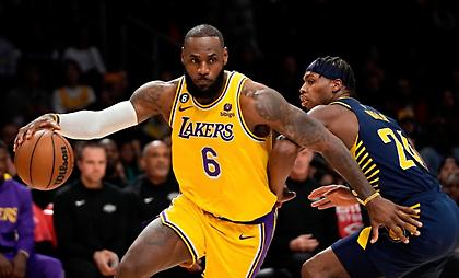 Άφησαν ξερούς τους Λέικερς με τρίποντο στο φινάλε οι Πέισερς