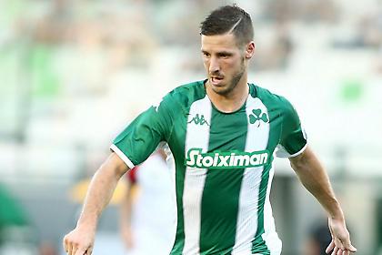 Απίστευτη μακρινή μπαλιά του Πέρεθ, καταλήγει μέσα στο σάκο με τις μπάλες