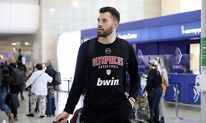 Με Πίτερς και συνολικά 13 παίκτες στην Κωνσταντινούπολη ο Ολυμπιακός