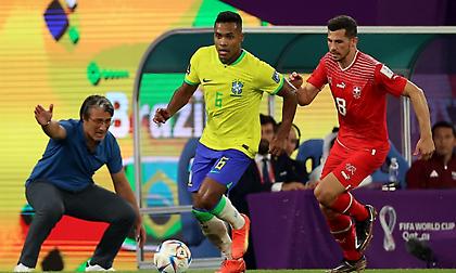 «Τρίτωσε» το κακό για τη Βραζιλία: Χωρίς Άλεξ Σάντρο κόντρα στο Καμερούν