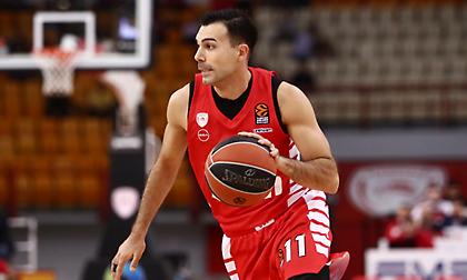 Σλούκας: «Δεν φοβόμαστε κανέναν»