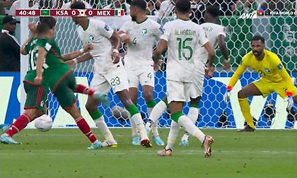 Σ. Αραβία - Μεξικό: Νέα απειλή με δυνατό σουτ του Πινέδα