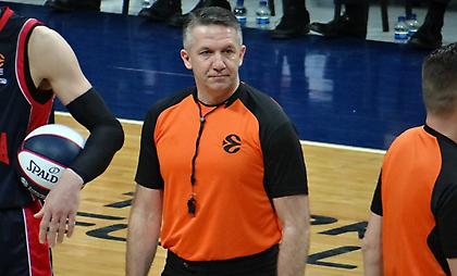 Οι διαιτητές του Εφές-Ολυμπιακός