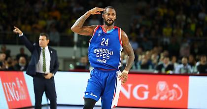 Χωρίς Εμπάιγ και πιθανότατα Λάρκιν με Ολυμπιακό η Εφές