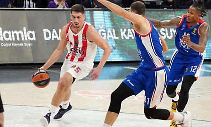 Λαρεντζάκης: «Χάσαμε για λίγο τη συγκέντρωση μας, το μυαλό μας στον Παναθηναϊκό»