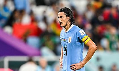 Κατεδάφισε το μόνιτορ του VAR μετά τον αποκλεισμό της Ουρουγουάης ο Καβάνι