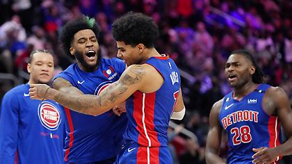 Ο Χέιζ έκανε τη διαφορά στη νίκη των Πίστονς επί των Μάβερικς