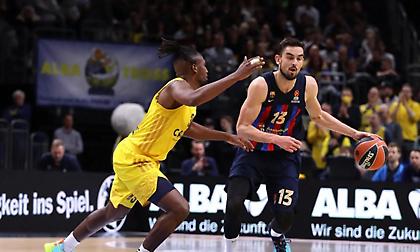 Γκάφα στο Άλμπα-Μπαρτσελόνα: Κόλλησε το χρονόμετρο στην τελευταία επίθεση