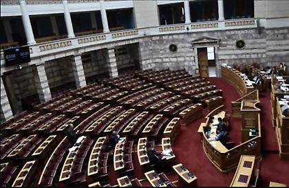 Συνελήφθη μαθήτρια με μαχαίρι στη Βουλή!