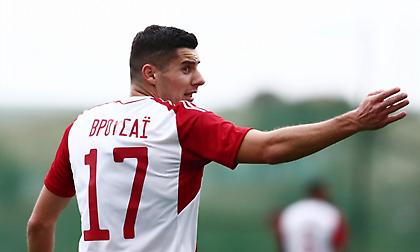 Καλύτερος ο Βρουσάι από τον Ανδρούτσο στο πρώτο τεστ του Ολυμπιακού