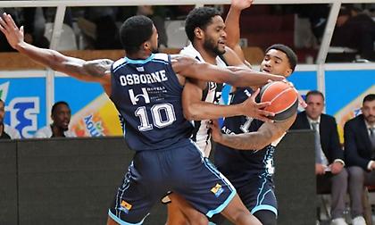 «Ξέσπασε» στην τέταρτη περίοδο και διέλυσε τον Κολοσσό ο Απόλλων Πάτρας