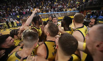 Χωρίς Χάγκινς, Πακ ο Άρης