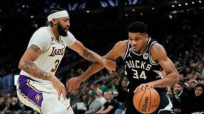 Ένας Γιάννης δεν ήταν αρκετός για τους Μπακς που «λύγισαν» από τους Λέικερς