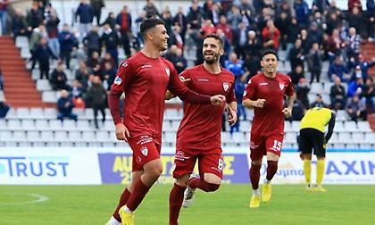 Μίλησαν οι έδρες σε Λάρισα και Βέροια!