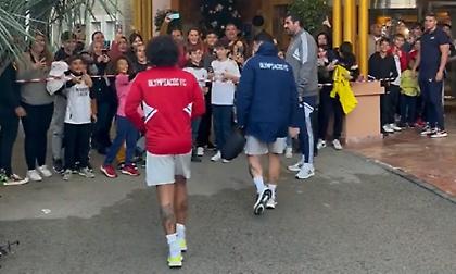 Χαμός για Χάμες και Μαρσέλο από δεκάδες μικρά παιδιά στην Ισπανία