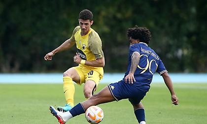 Απίθανη Καλλιθέα «καθάρισε» την ΑΕΚ Β' με τριάρα!