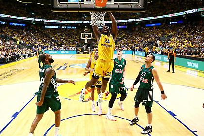 Χάνει για μήνες τον Πόιθρες η Μακάμπι-Στην αγορά για ψηλό