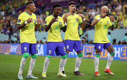 Ο ορισμός του… jogo bonito: Υπέροχο σκάψιμο-ασίστ του Βινίσιους, βολέ του Πακετά και 4-0!