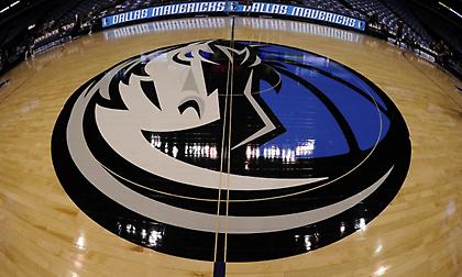 Μάβερικς-Σανς