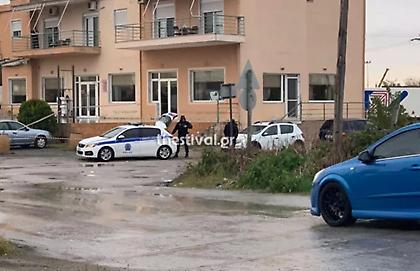 ΕΛ.ΑΣ για 16χρονο στη Θεσσαλονίκη: Παραβίασε κόκκινα, επιχείρησε να εμβολίσει περιπολικό