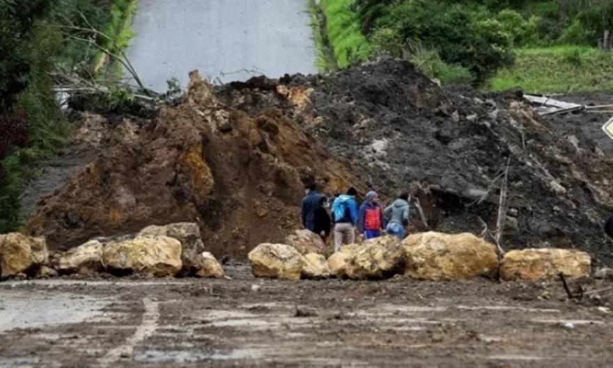 Κολομβία: Τουλάχιστον 34 νεκροί από κατολίσθηση