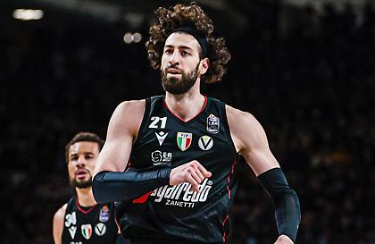 Eπιστρέφουν εν όψει Ολυμπιακού οι Σενγκέλια και Οτζελέγε