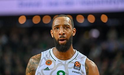 Ντέρικ Γουίλιαμς: «Αν με ρωτούσε ο Καρμέλο Άντονι για Ευρώπη θα του έλεγα να πάει στον Παναθηναϊκό»