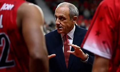 Μεσίνα: «Παίζει με ενέργεια στο ΟΑΚΑ ο Παναθηναϊκός»