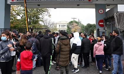 Θεσσαλονίκη: Στα Δικαστήρια με τον δικηγόρο τους οι γονείς του 16χρονου