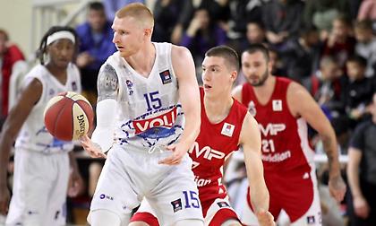 «Τελειώνει» από την Μπουντούτσνοστ ο Άαρον Γουάιτ