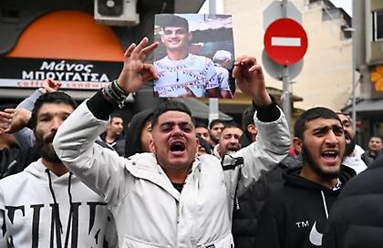 Πυρά κατά 16χρονου Ρομά: Ολοκληρώθηκε η απολογία του αστυνομικού