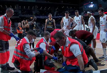 Καθησυχαστικός ο Λόιντ: Το μήνυμά του μετά τις σοκαριστικές εικόνες στο Ρεάλ-Μονακό