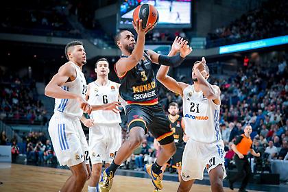 Η διάγνωση για Τζόρνταν Λόιντ: Κάταγμα στη μύτη, τραύμα στο κρανίο