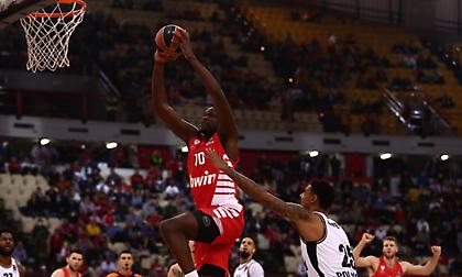 Φαλ: «Δεν ξέρω ποιο είναι το όριο αυτής της ομάδας... Ίσως η κούπα»