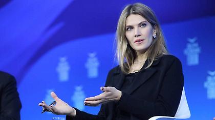 Εύα Καϊλή: Σακούλες με χρήματα στο σπίτι της - Πληροφορίες για σύλληψη και του πατέρα της