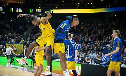 Επιασε κορυφή η Άλμπα Βερολίνου