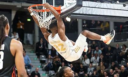 «Σκόρπισε» την Παρί η Βιλερμπάν, πριν τον Ολυμπιακό