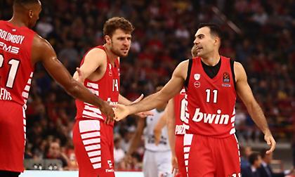 Μυθικό πρώτο ημίχρονο για τον Ολυμπιακό με 58 πόντους και 19 ασίστ!