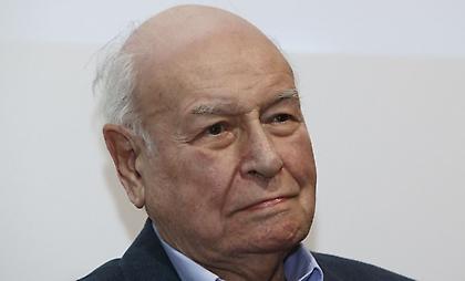 Οικονόμου για Διακογιάννη: «Τεράστια μορφή της δημοσιογραφίας»