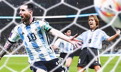 Θρύλος Μέσι: Άνοιξε το σκορ με εκτελεσάρα πέναλτι κι έγινε πρώτος σκόρερ της Αργεντινής σε Μουντιάλ!