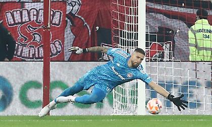 Η ισορροπία στην άμυνα και το παθητικό των γκολκίπερ του Ολυμπιακού ανά λεπτό!